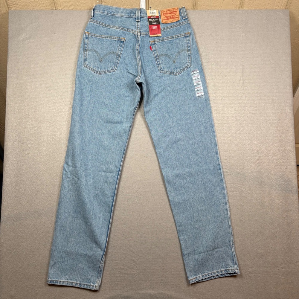 Levis 550 Relaxed Fit Tapered Leg Jeans Mens 32x34 Light Stonewash Blue - Picture 3 of 14